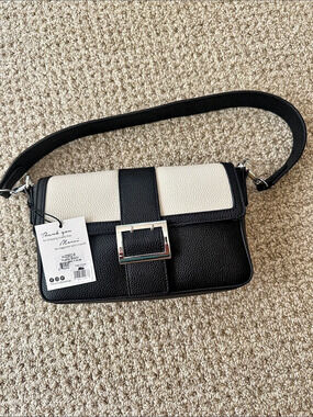 Espe Yvette Black Crossbody Black & White NWT